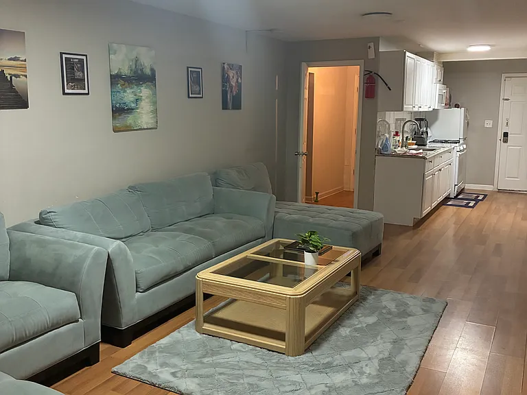 70 Port Ave #G — Photo 3