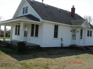 1434 Soundneck Rd, Elizabeth City, NC 27909