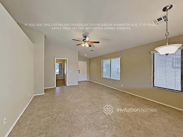 2677 W Half Moon Cir — Photo 3