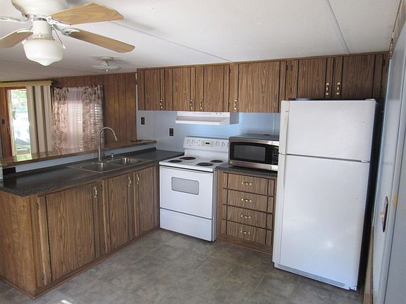 5th image of 9 Sargent Place #25