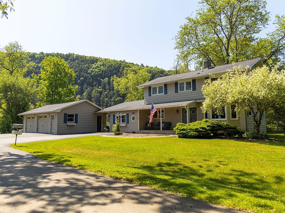 1st image of 56 Beardslee Ln