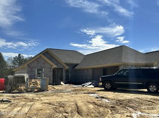 621 Westfield Dr, Pearl, MS