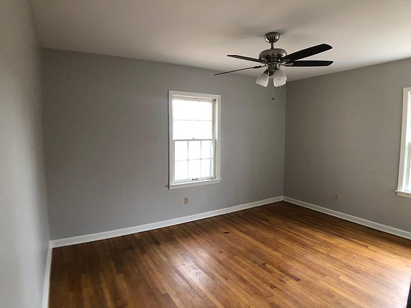 5th image of 1607 Garland Dr