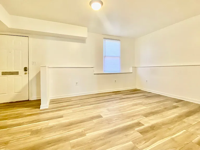 4007-4011 Aspen St — Photo 36