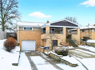 5224 Meadowcrest Rd, Pittsburgh, PA 15236