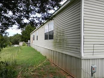 2nd image of 10661 Shady Oaks Way