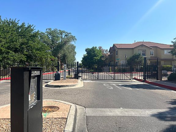 2nd image of 601 Menaul Blvd NE Unit 2804