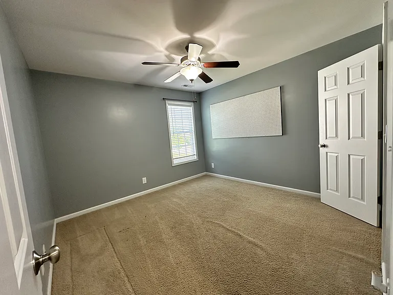 119 Landover Dr — Photo 33