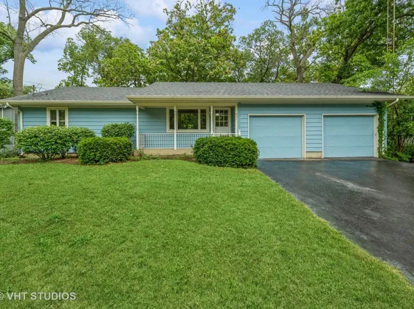 531 Lawndale Ave, Woodstock, IL 60098