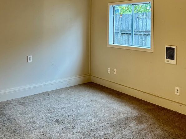 802 25th Ave, Seaside, OR 97138