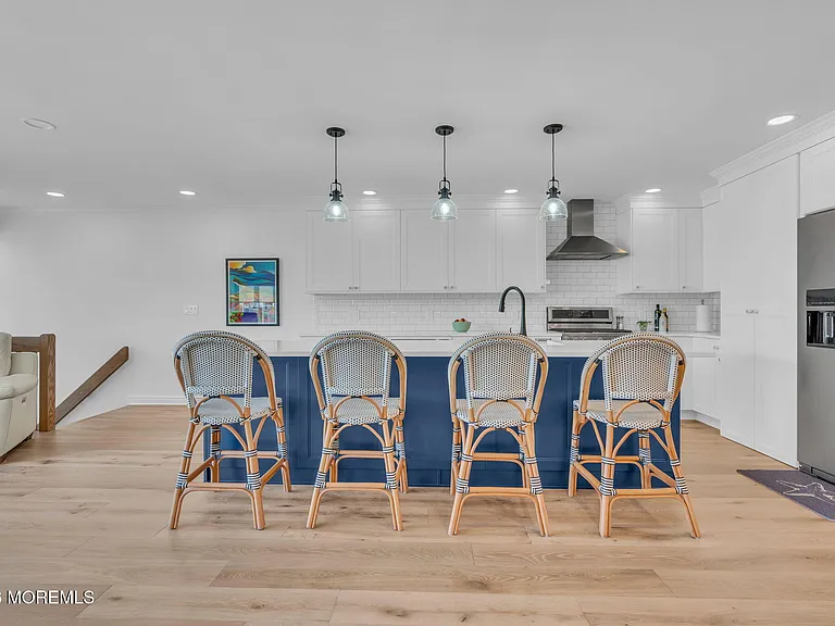 118 Ashley Ave — Photo 28