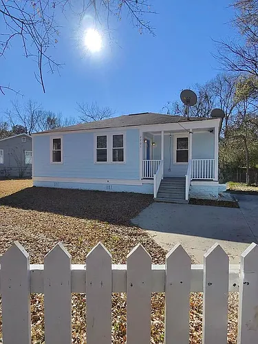 2701 Decatur St Photo 1