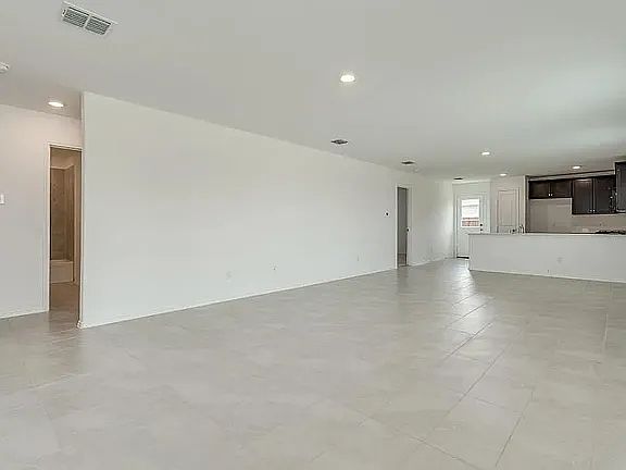 3rd image of 3705 Esperanza St