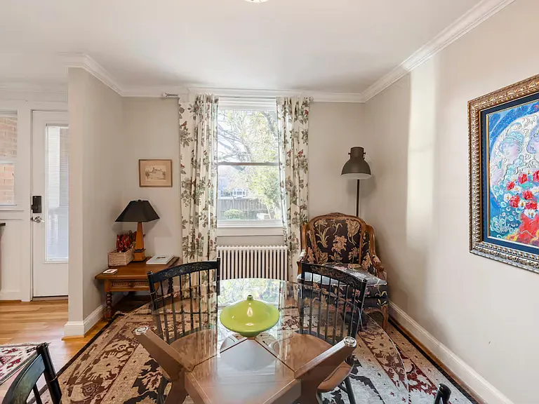 412 N Fayette St #1 — Photo 3