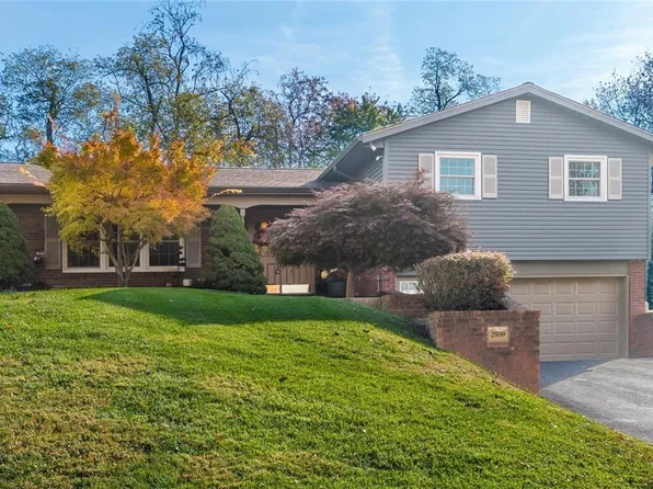 2800 W Ray Dr, Zanesville, OH 43701