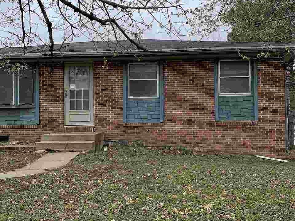 1st image of 4801 S 52nd St