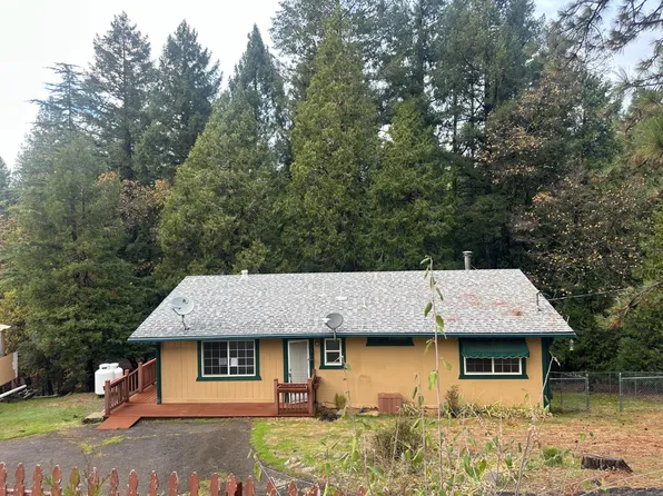 6521 Topaz Dr, Pollock Pines, CA 95726