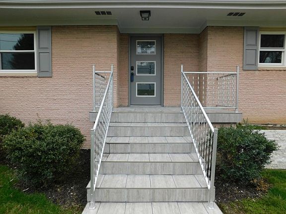 3rd image of 229 Shirley Dr