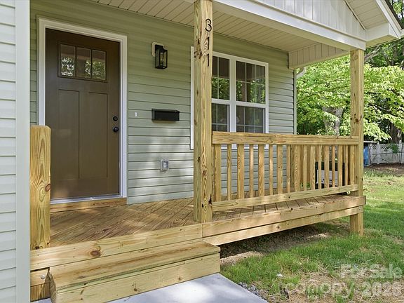 2nd image of 311 Clegg St