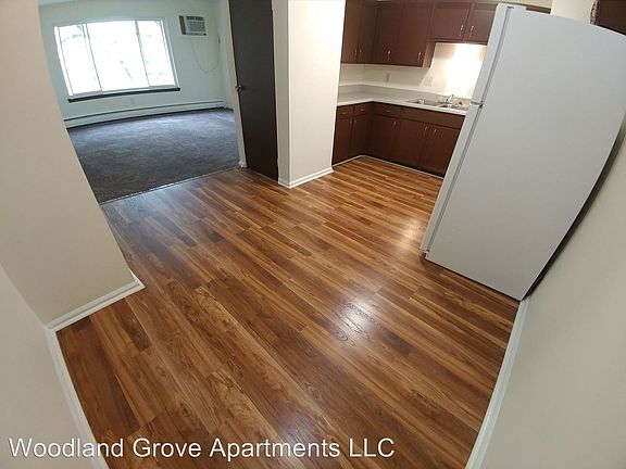 2nd image of 1103 25th St APT D4