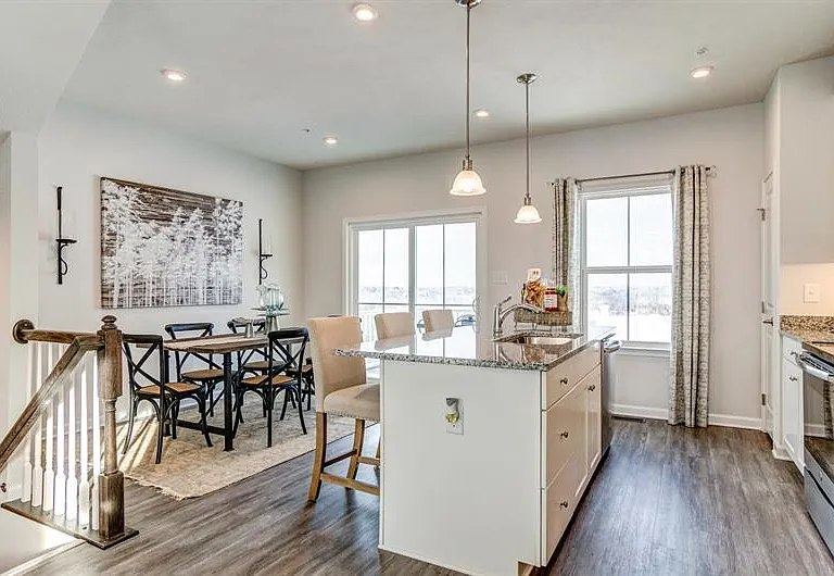 6009 Atlin Ln — Photo 1