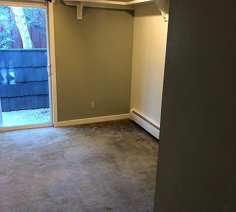 3rd image of 3597 Nottingham Ct