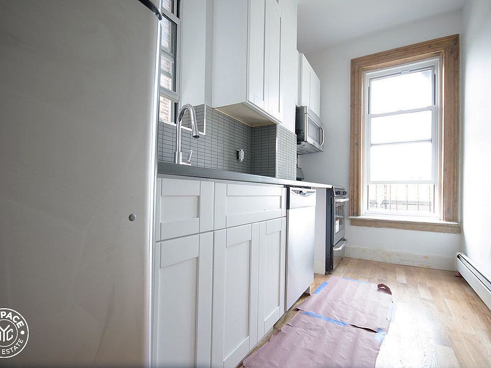 1st image of 1333 Pacific St APT 4R