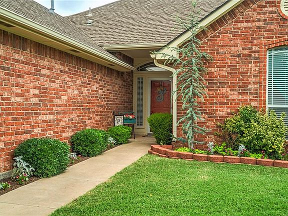 4th image of 4005 Pamela Ln