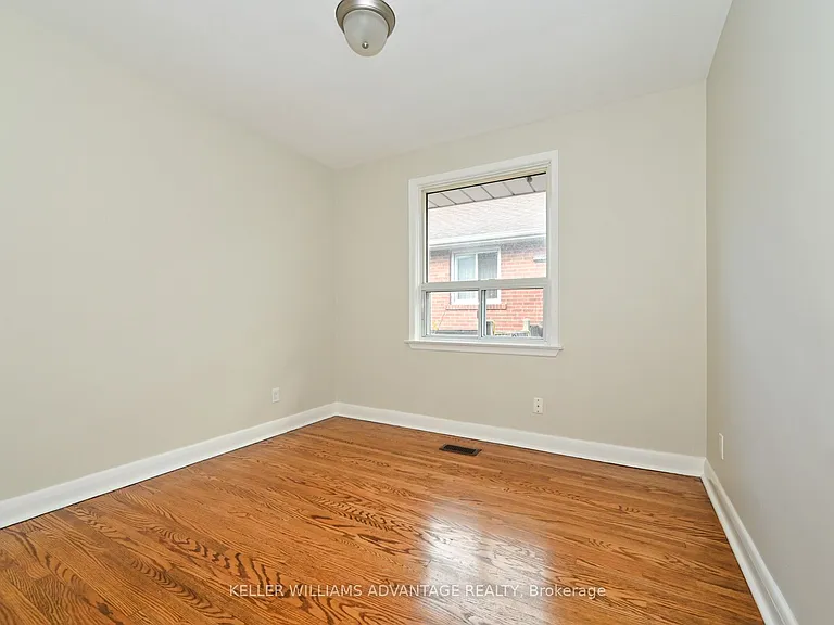 88 Wexford Blvd #MAIN — Photo 16