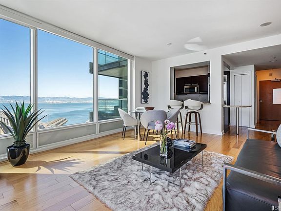 2nd image of 425 1st St Unit 3106