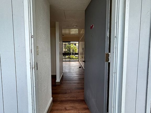4th image of 400 Hualani St #2/210