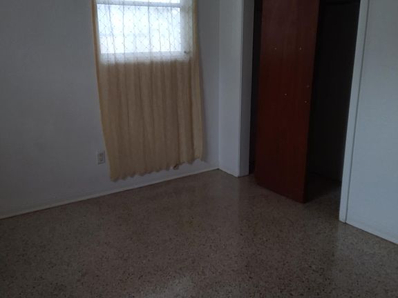 5th image of 1274 Biltmore Dr