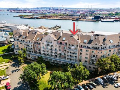 101 Shearwater Ct E APT 67, Jersey City, NJ, 07305