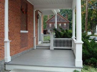 65 Silver St, Dover, NH 03820