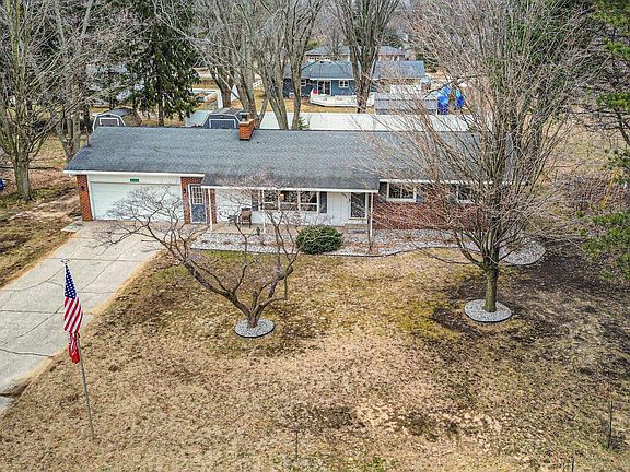 4th image of 6243 Woodcliff St