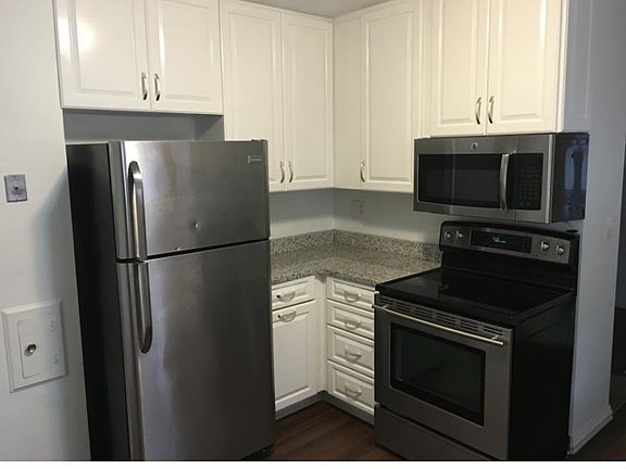 4th image of 417 S Williams Ct