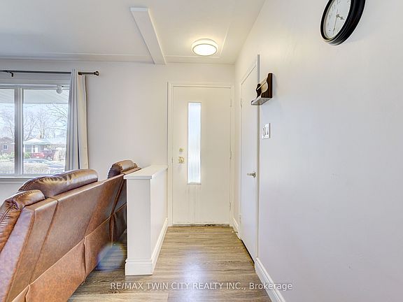 3rd image of 69 Maywood Rd