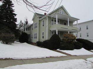 68 Bell St, Chicopee, MA 01013
