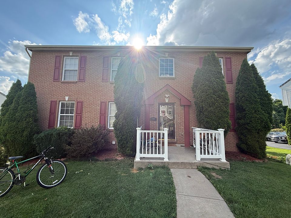 1st image of 130 Nottingham Dr