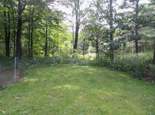 520 Zoar Rd, Rowe, MA 01367