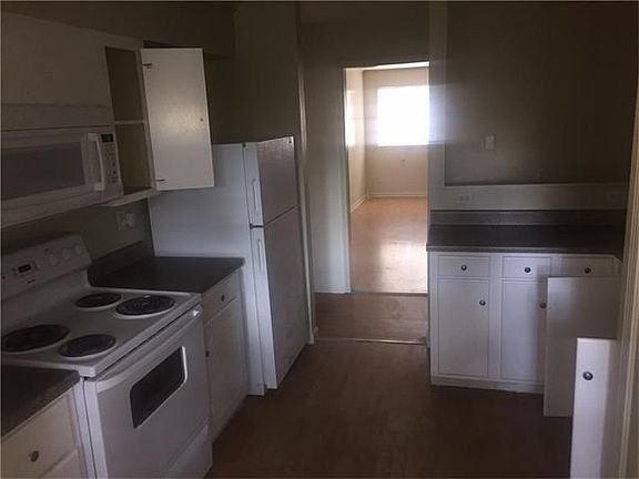 3rd image of 8914 Forshey St APT D