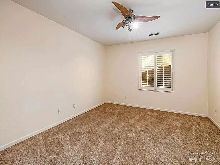 2060 Angel Ridge Dr — Photo 5