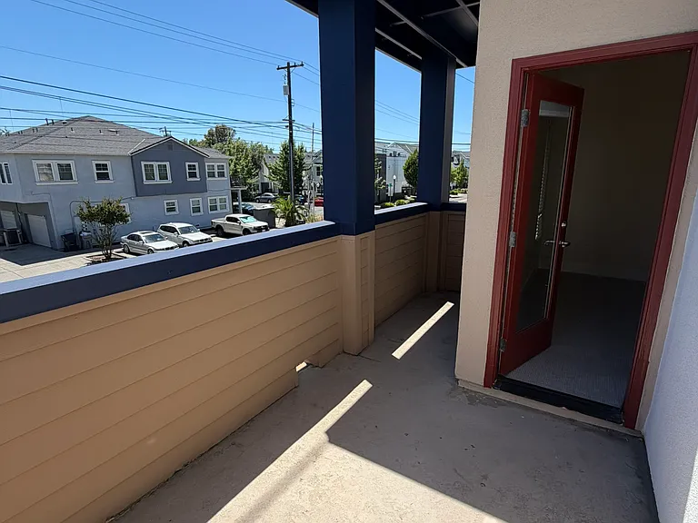 2609 R St — Photo 10
