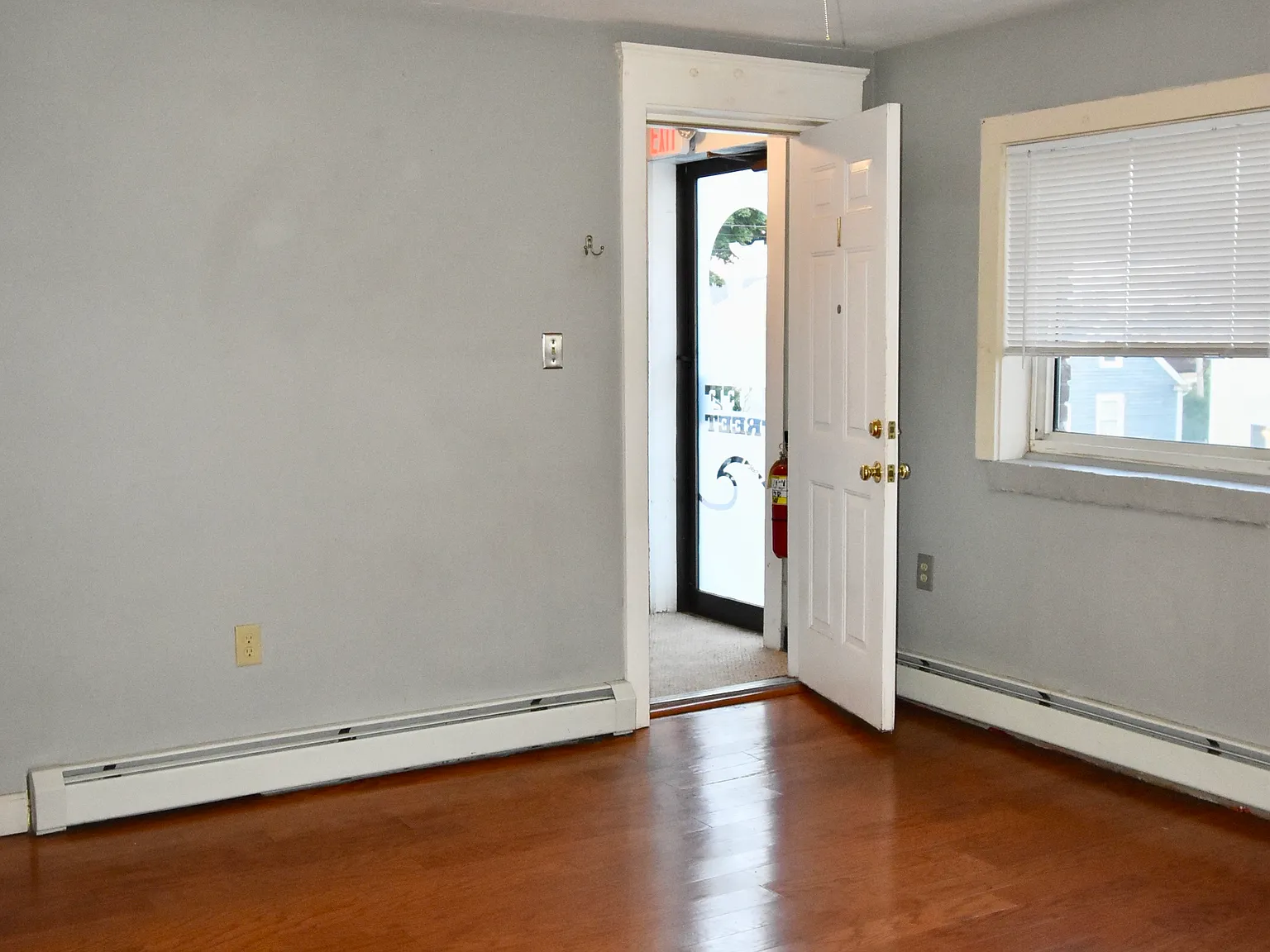 2 bed, $2,600 — Photo 3