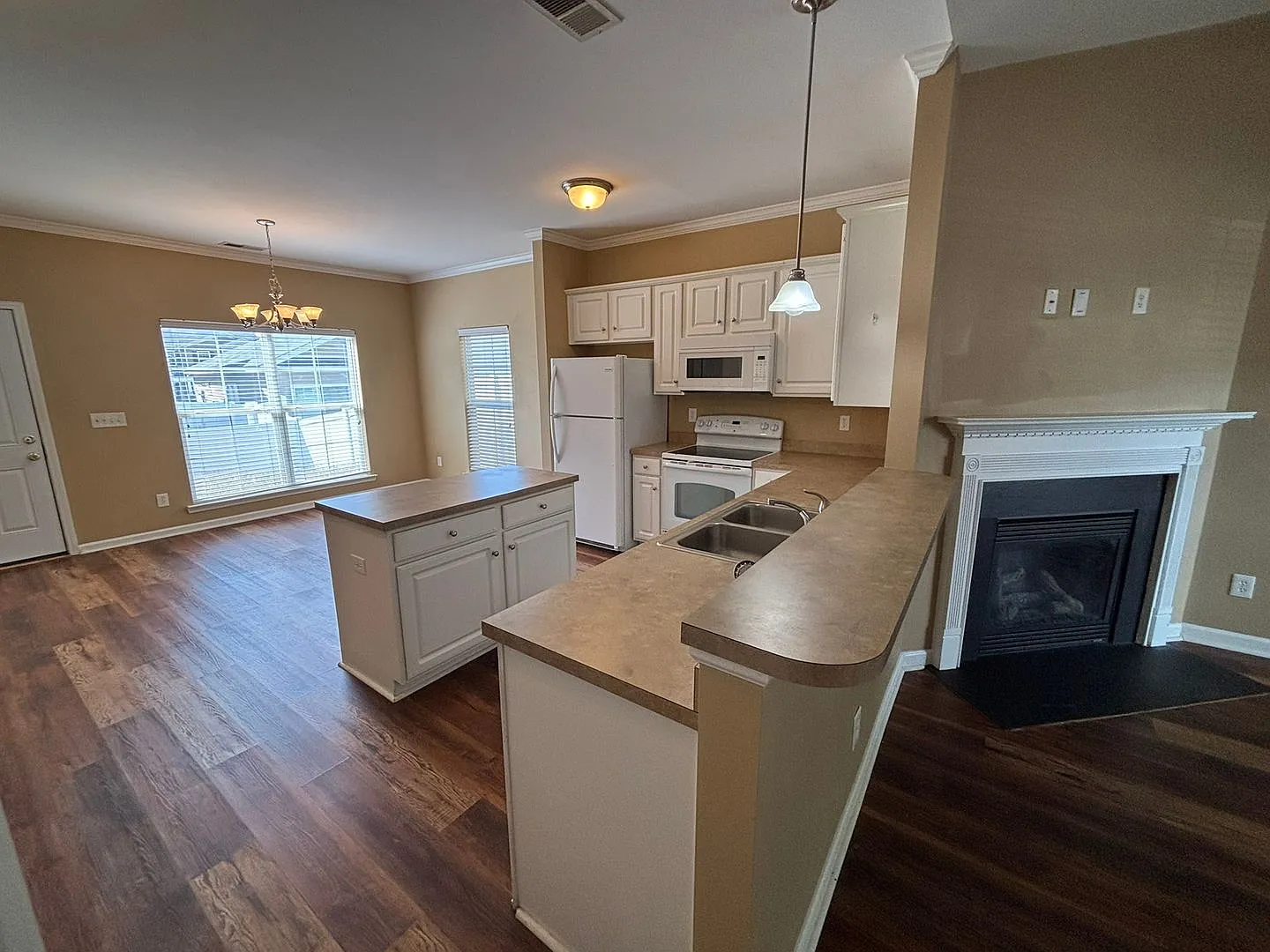 225 Windsor Trace Drive, Columbia SC — Photo 3