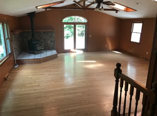 13573 Ward Rd, Holland, NY 14080