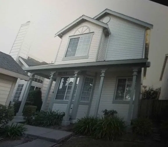 39888 Potrero Dr