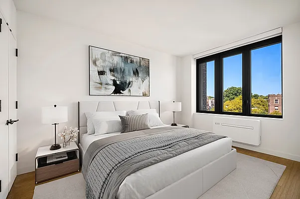 Rented by MNS | media 4