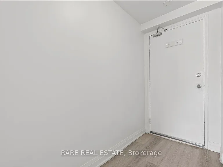3101 Eglinton Ave E #110 — Photo 11