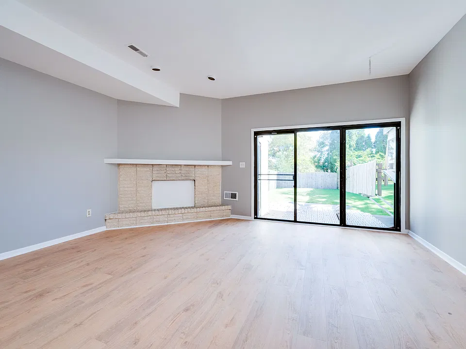 2019 Franklin Pl
